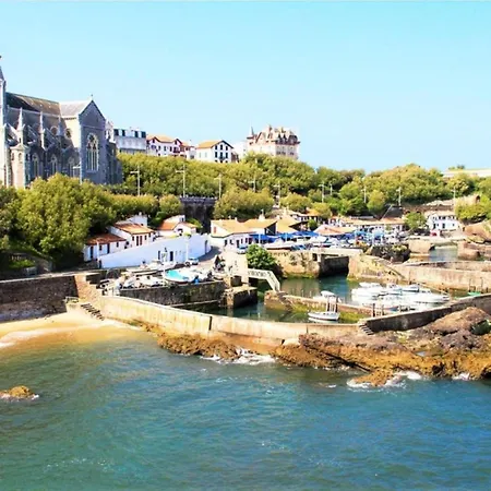 Moderne Renove, Proche Commerces Et Transports, Avec Stationnement Gratuit, - Fr-1-3-615 Apartment